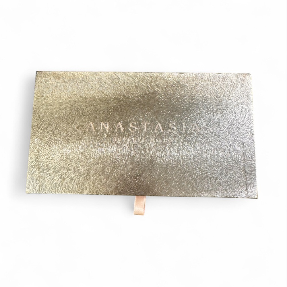 Anastasia Shimmering Gold Palette